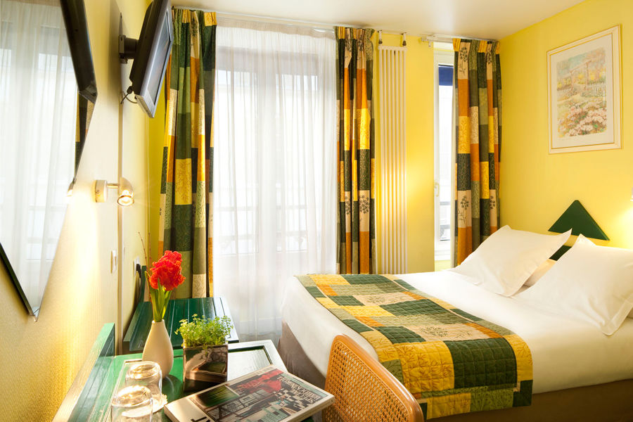 Hotel Du Plat D'etain 3*