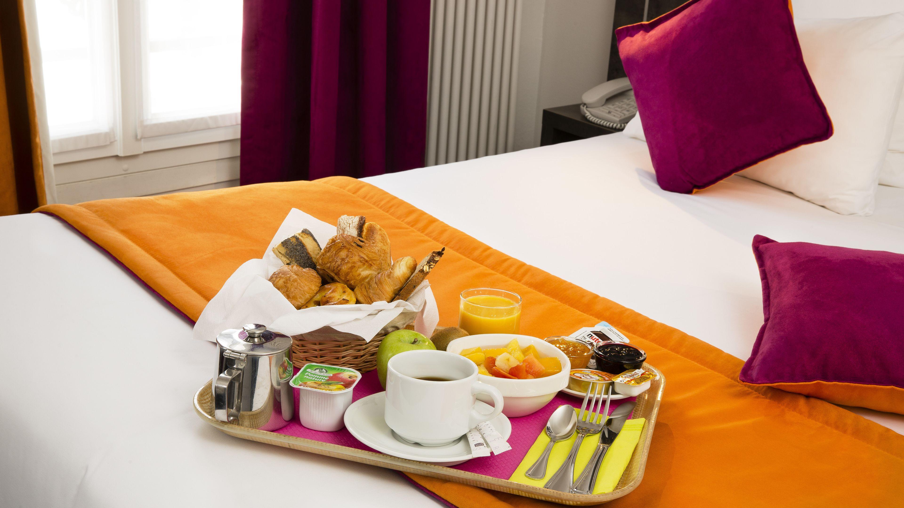 Du Plat D'etain Hotel Parigi