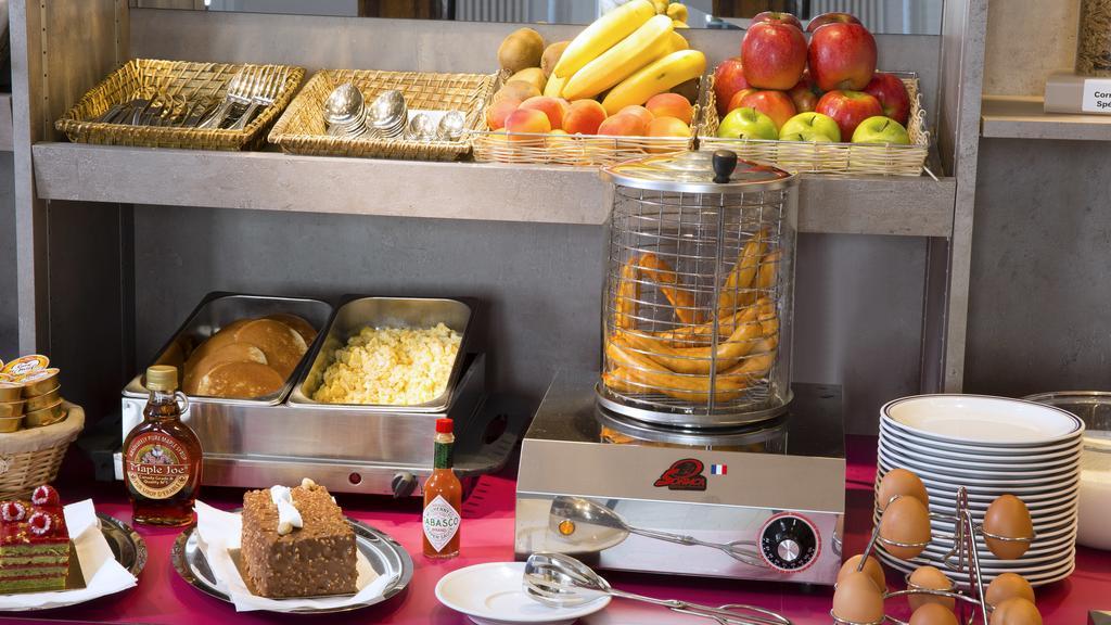 Hotel Du Plat D'etain Parigi